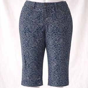 Code Bleu Jeans Women's Size 16 /32 Aimee Crop Pants Blue Paisley Design Stretch